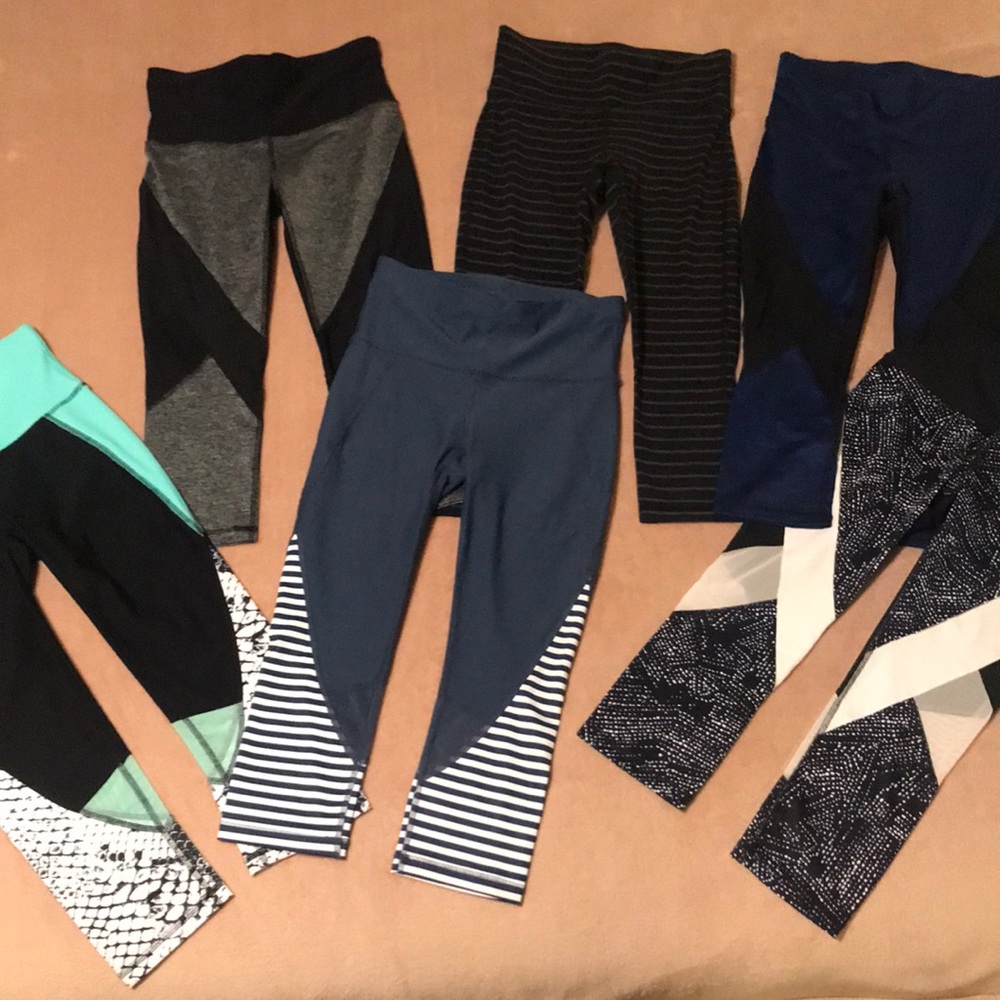 NWOT bundle of 6 pairs of Xersion cropped capri athletic leggings. All size XS.